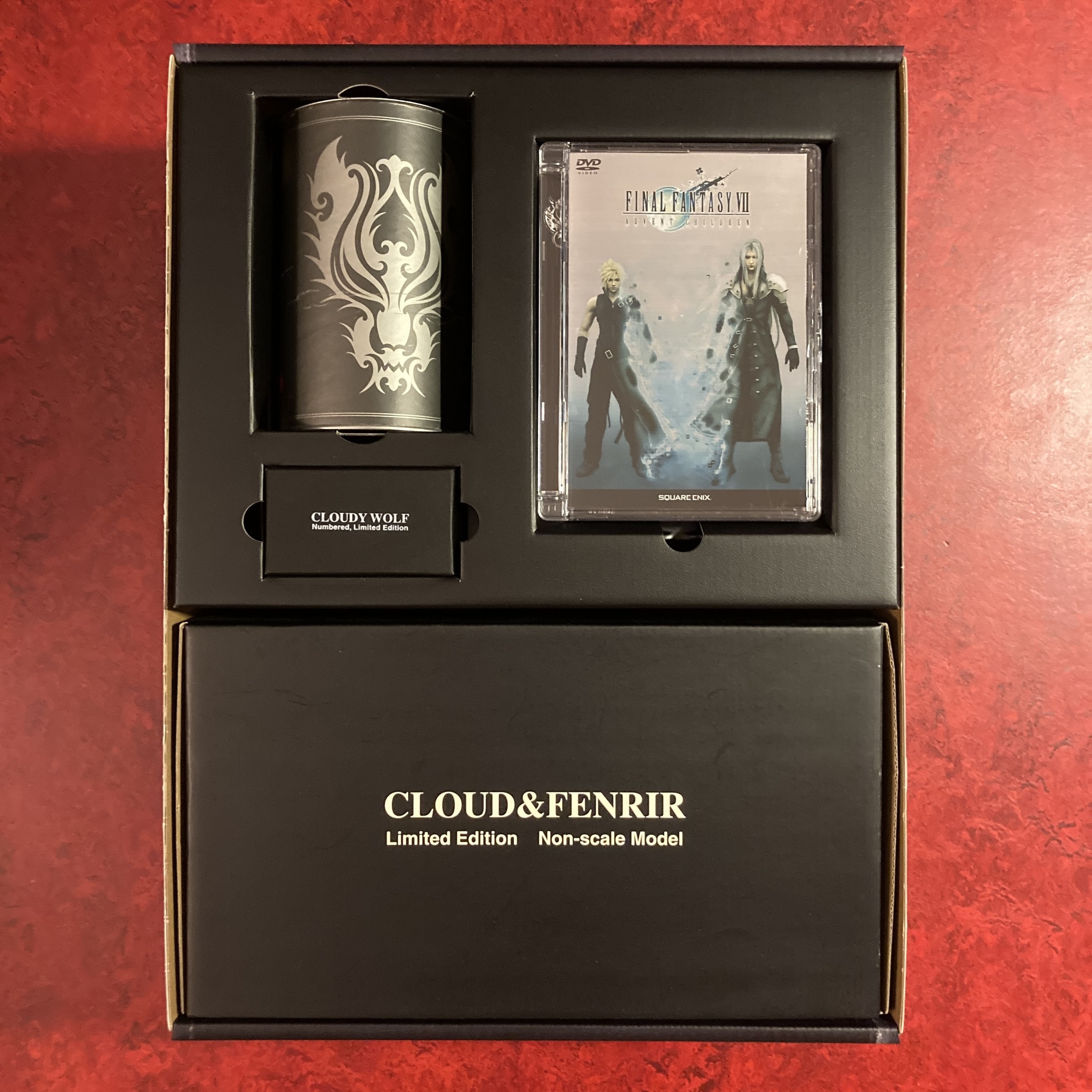 Advent Pieces : Limited – Final Fantasy VII Advent Children